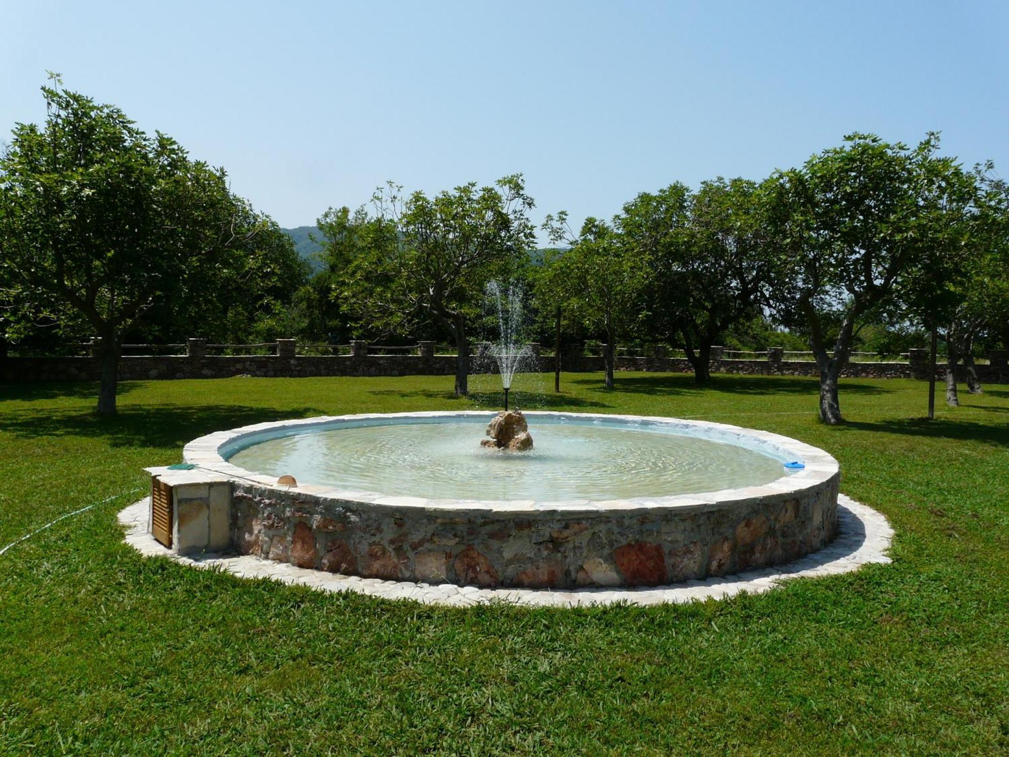 Guest House Jadran Pol Petrovac Luaran gambar