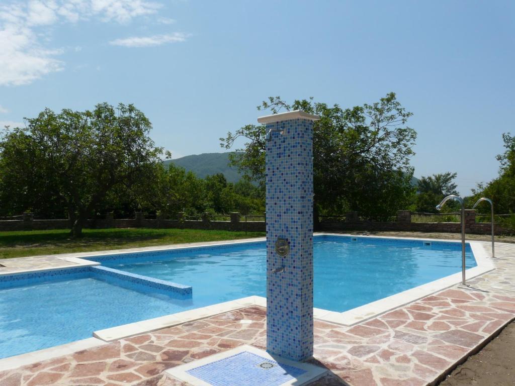 Guest House Jadran Pol Petrovac Luaran gambar